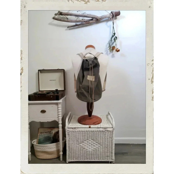 Kathmandu | Rugged Hiking Convertible Sling Canvas Bucket Drawstring Backpack - Picture 3 of 3